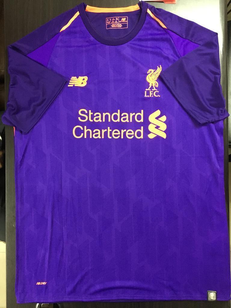 Retro Liverpool Away Jersey 2018/19