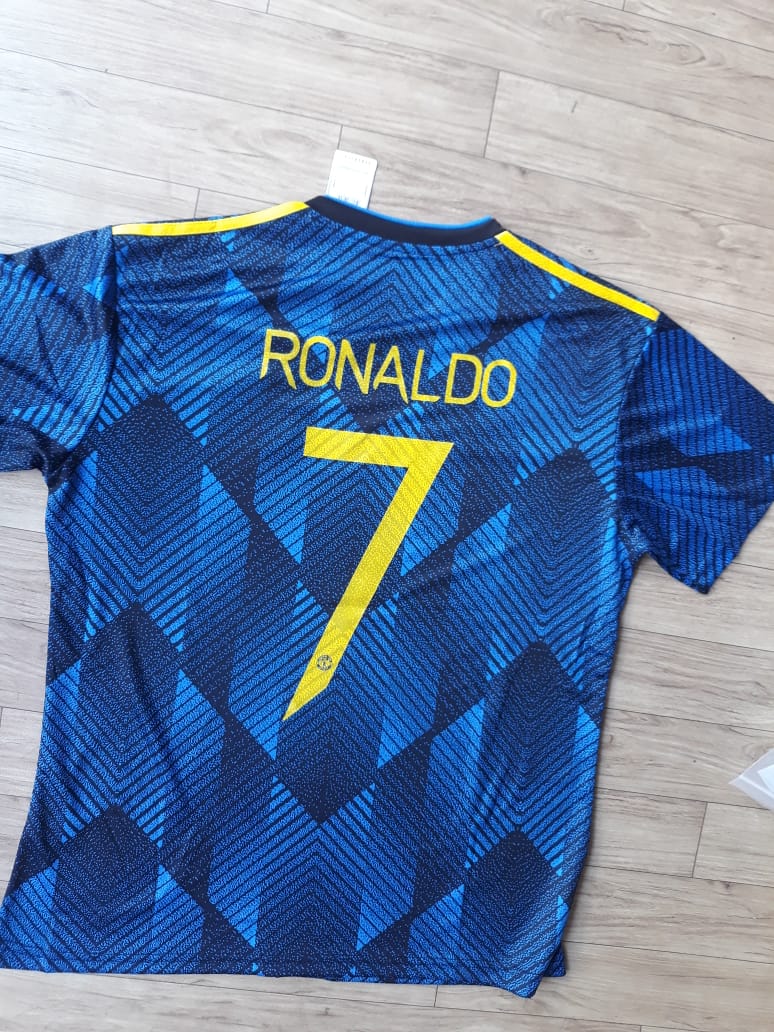 Retro Manchester United Ronaldo 3rd Jersey 2021/22