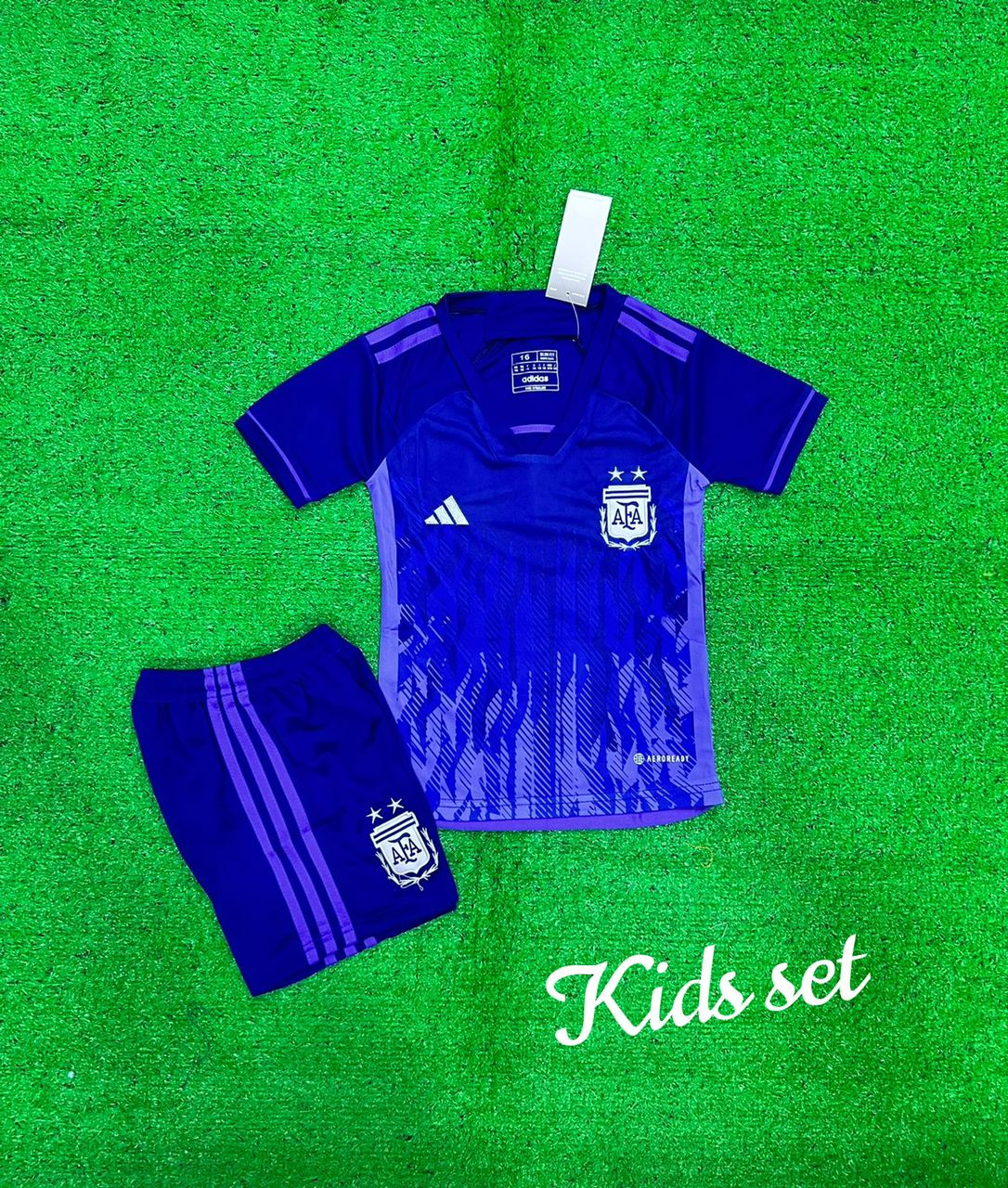 Retro Argentina Kids/Youth Away Jersey & Shorts WC 2022