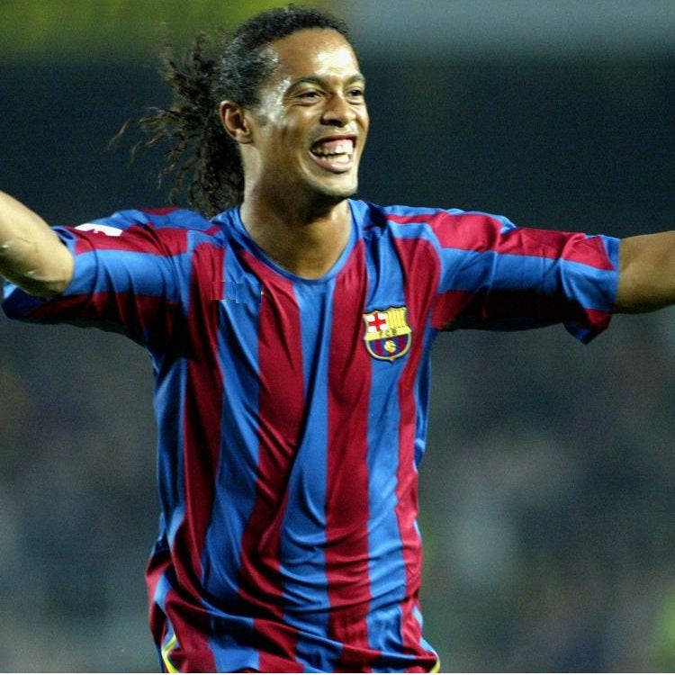 Retro Barcelona Home Jersey 2005/06