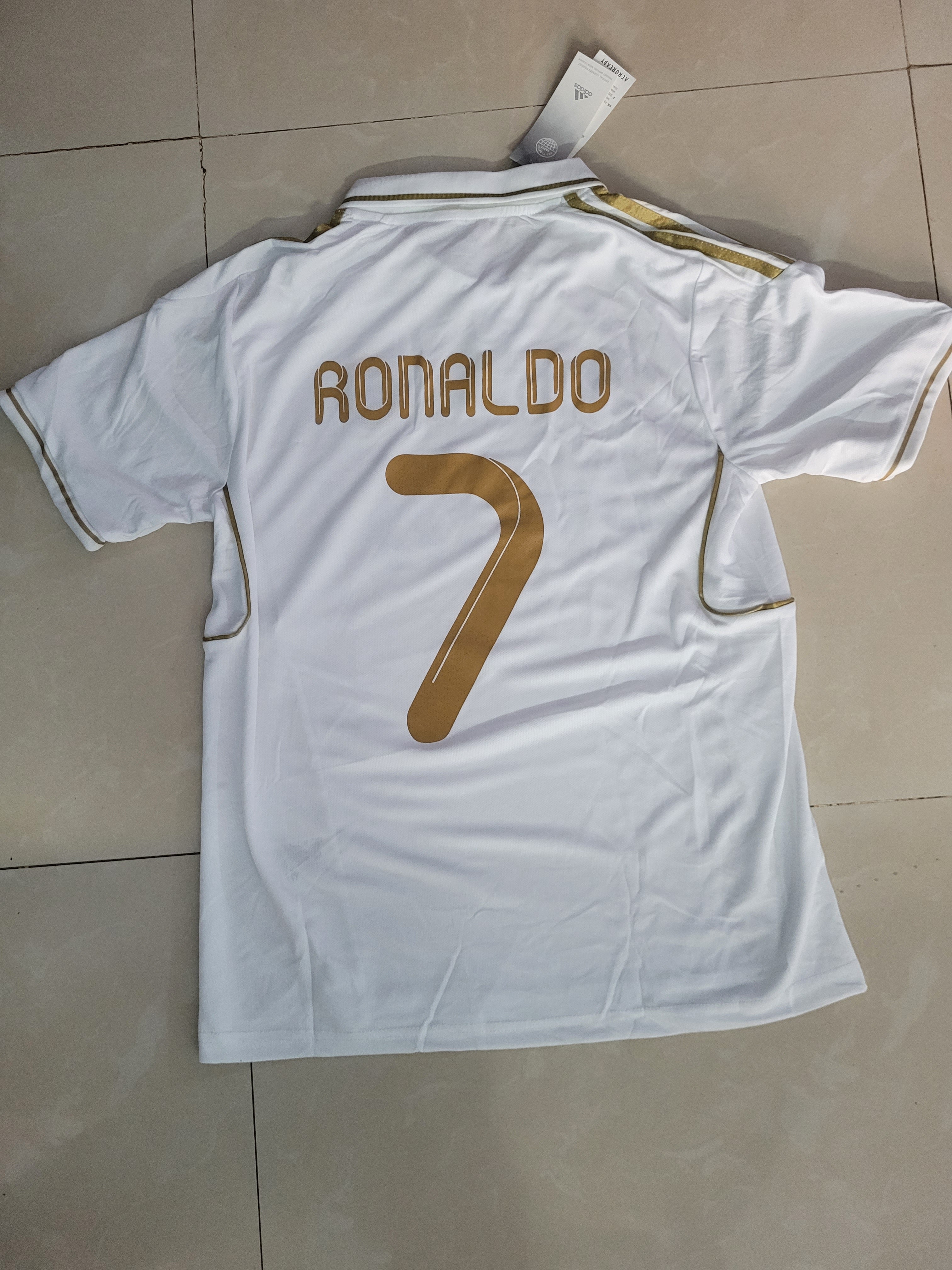Retro Real Madrid Home Ronaldo Jersey with Shorts 2011/12