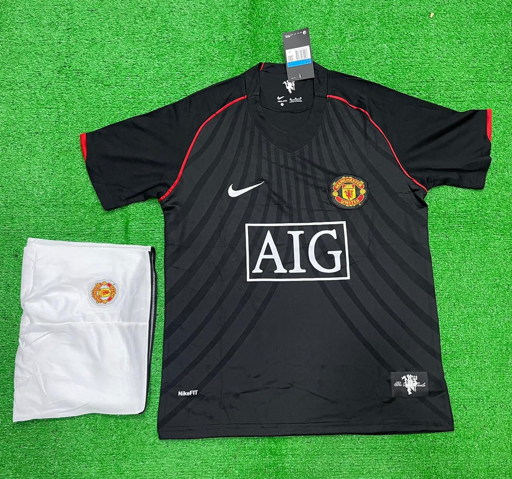 Retro Manchester United Away Jersey with Shorts 2007/08