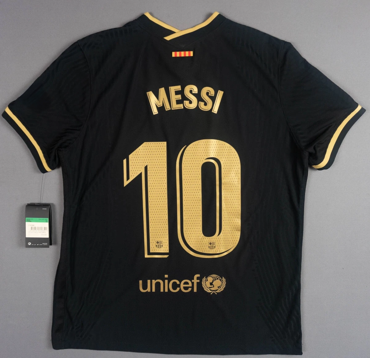 Retro Messi Barcelona Away Jersey & Shorts 2020/21