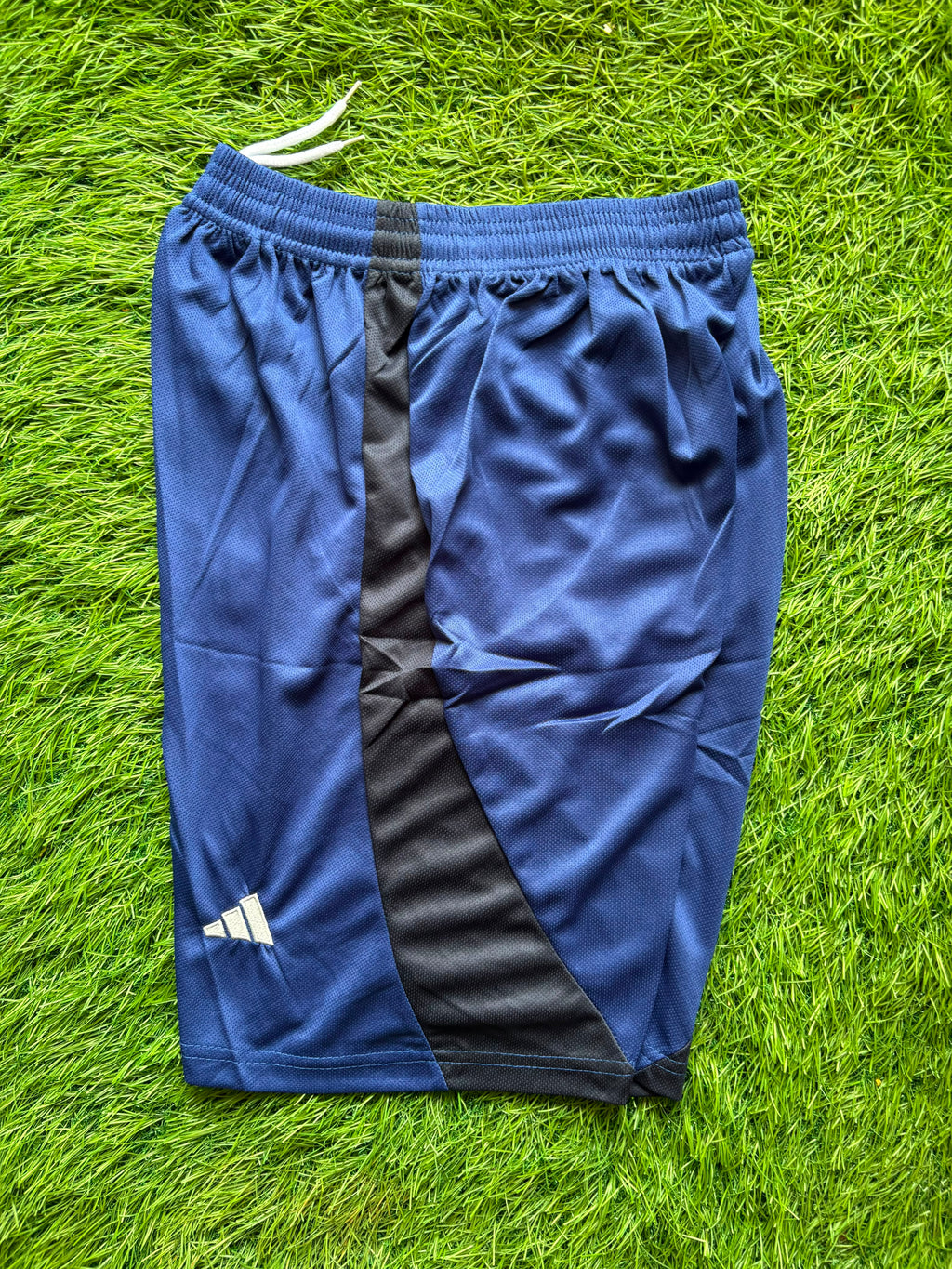 Manchester United Away Shorts 2024/25