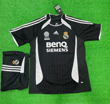 Retro R Madrid Ronaldo Away Jersey with Shorts 2006/07.