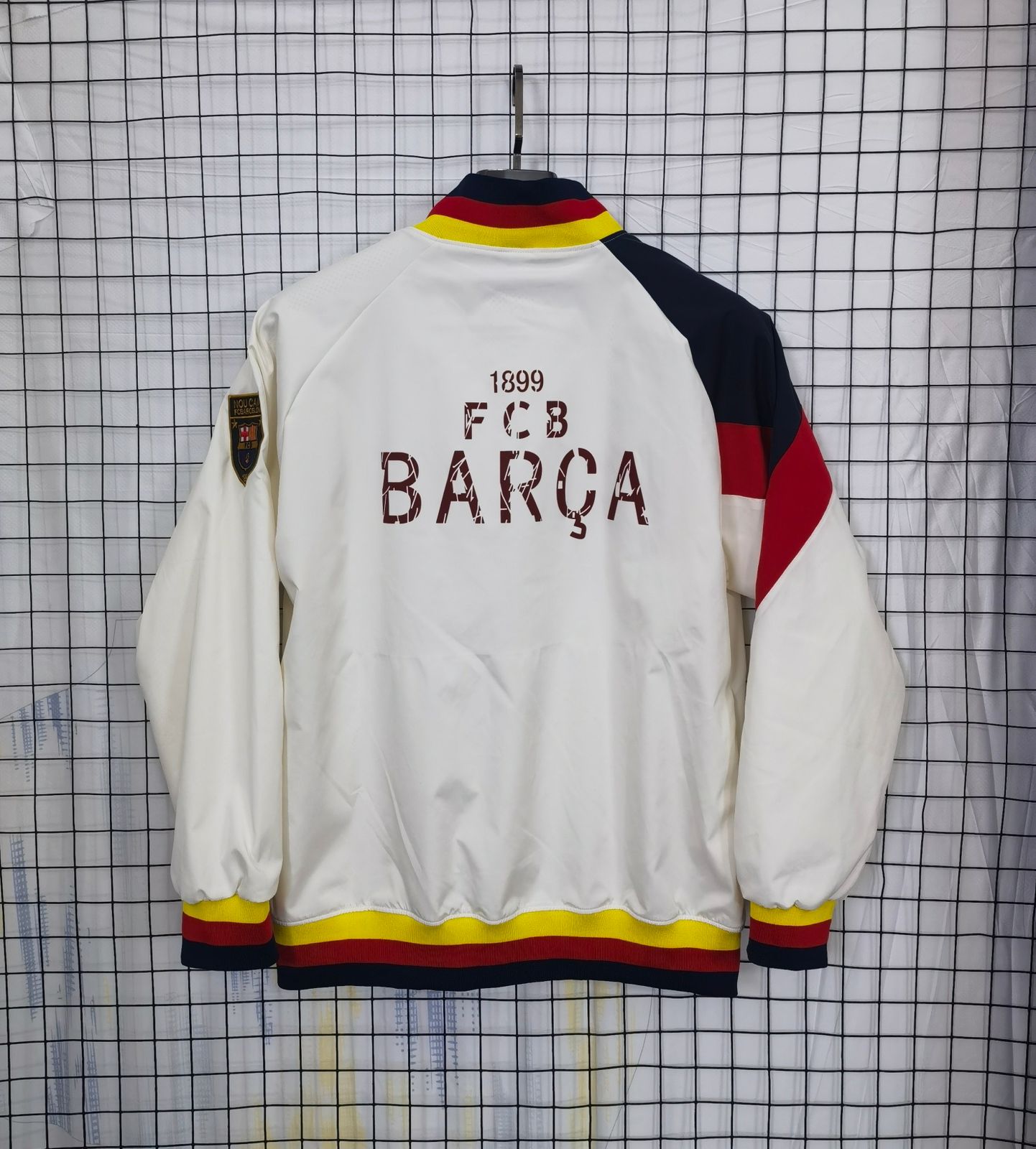 BARCELONA Home white Anthem windbreaker Jacket 2025/26