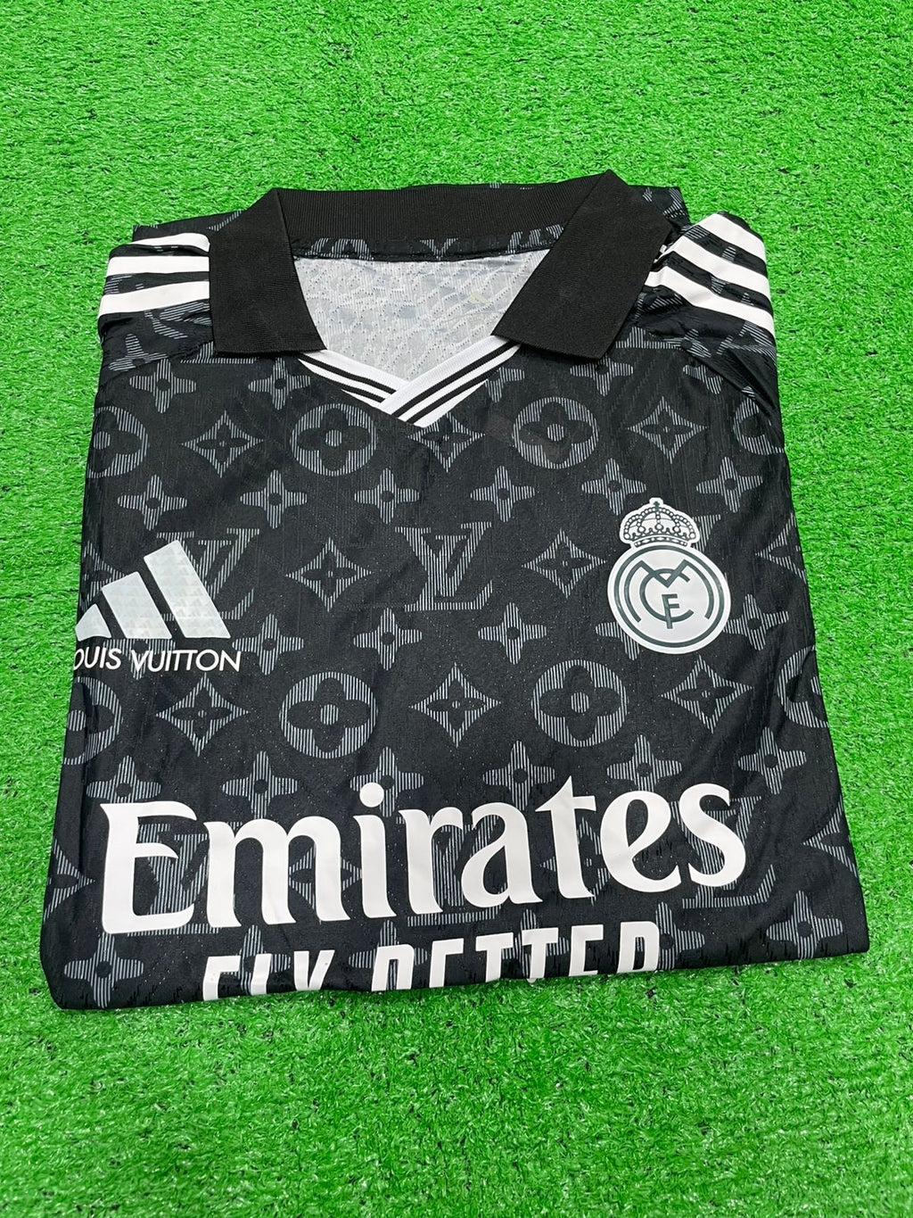 R Madrid x Louis Vuitton Black Jersey 2026/27 [Player's Quality]