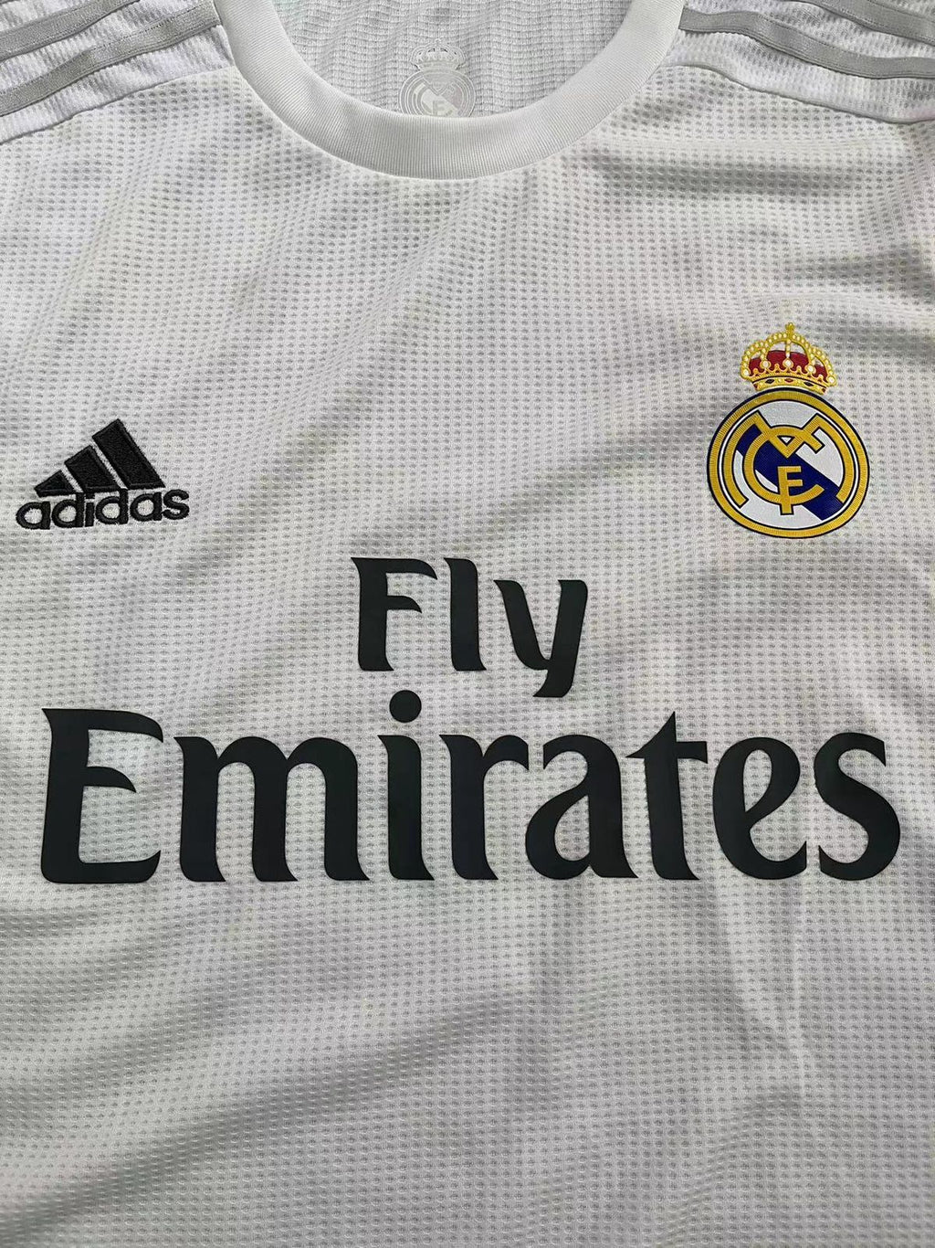 Retro Real Madrid Home Jersey 2015-16