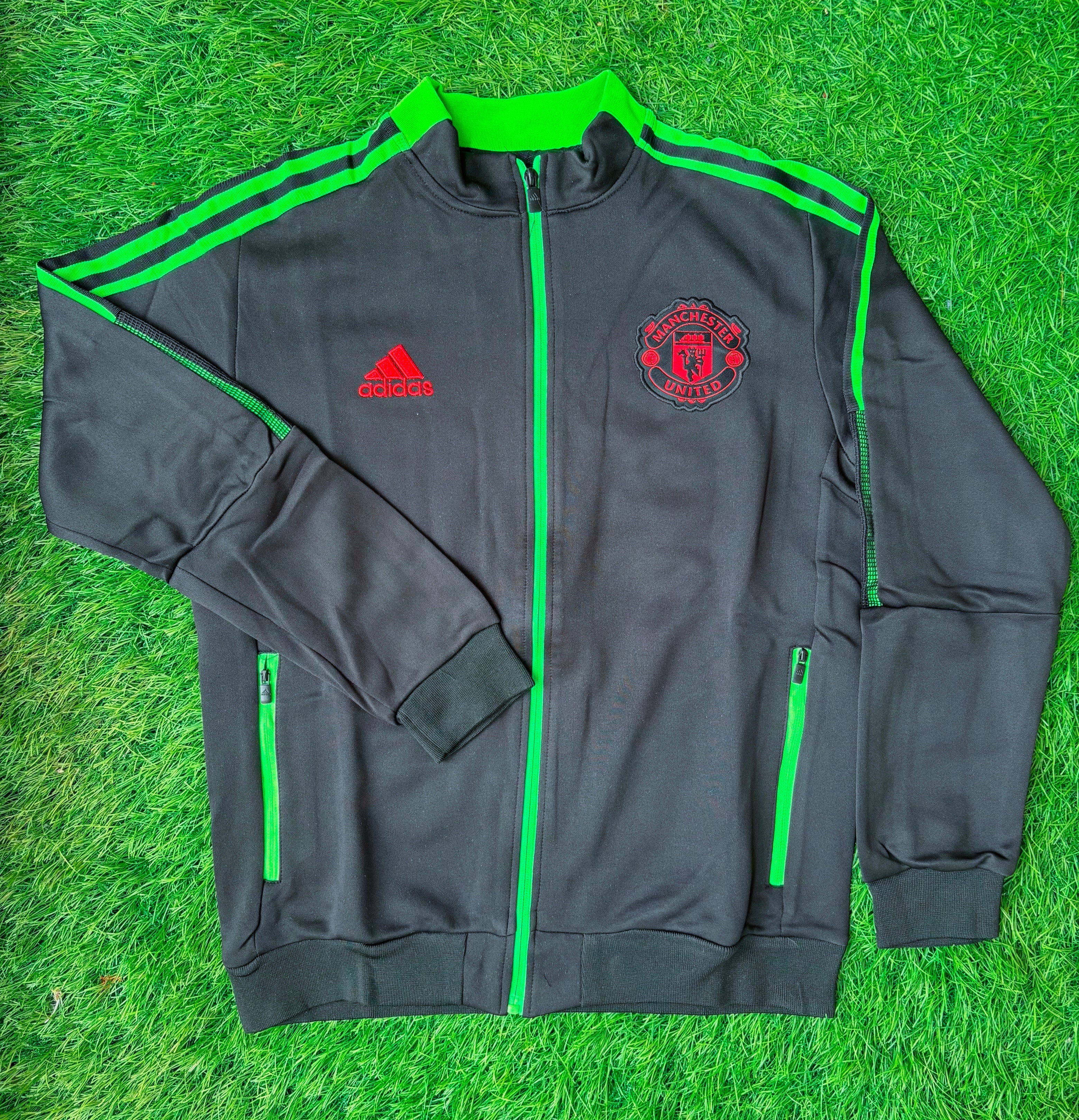 Manchester United Black/Green Anthem Jacket