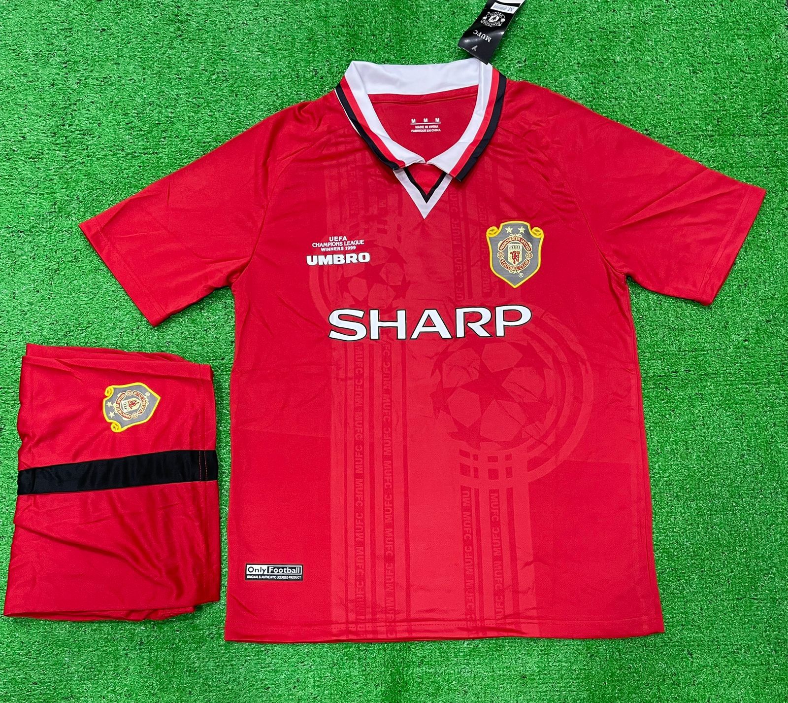 Retro Manchester United UCL Winners 1999 Edition Home Jersey & Shorts