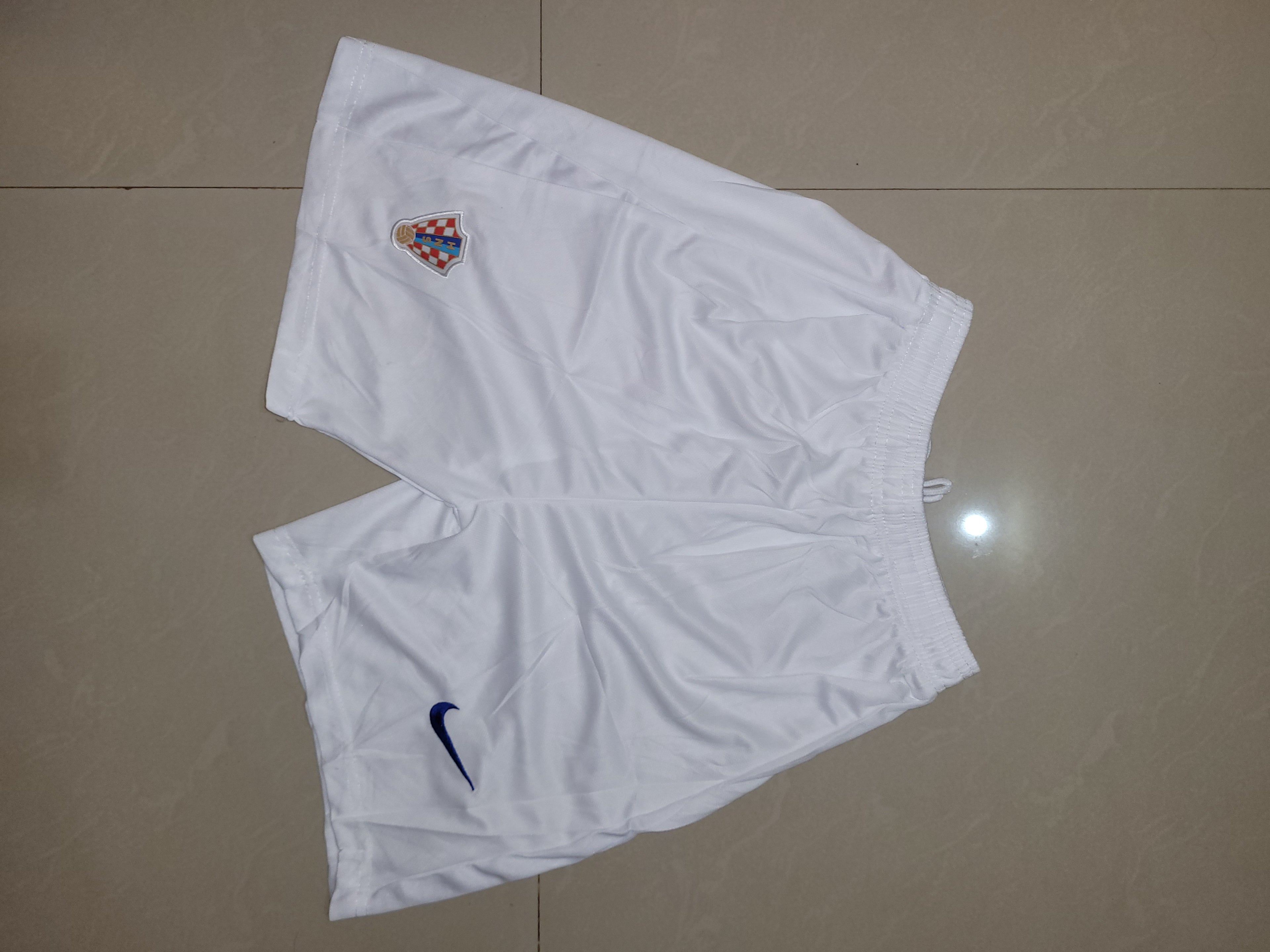 Croatia Home Shorts 2025/26