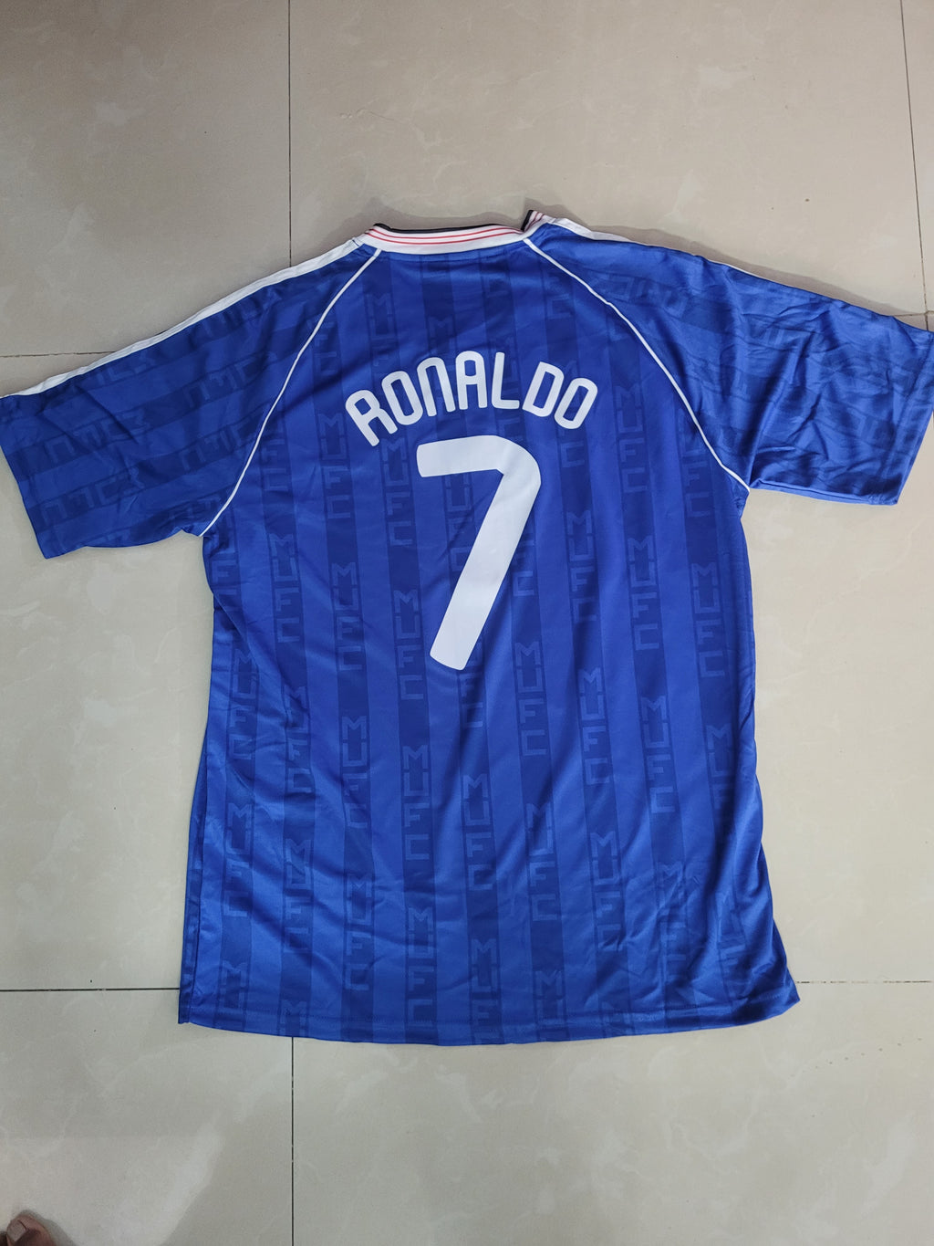 Retro Manchester United Away Ronaldo Jersey & shorts 1988/90