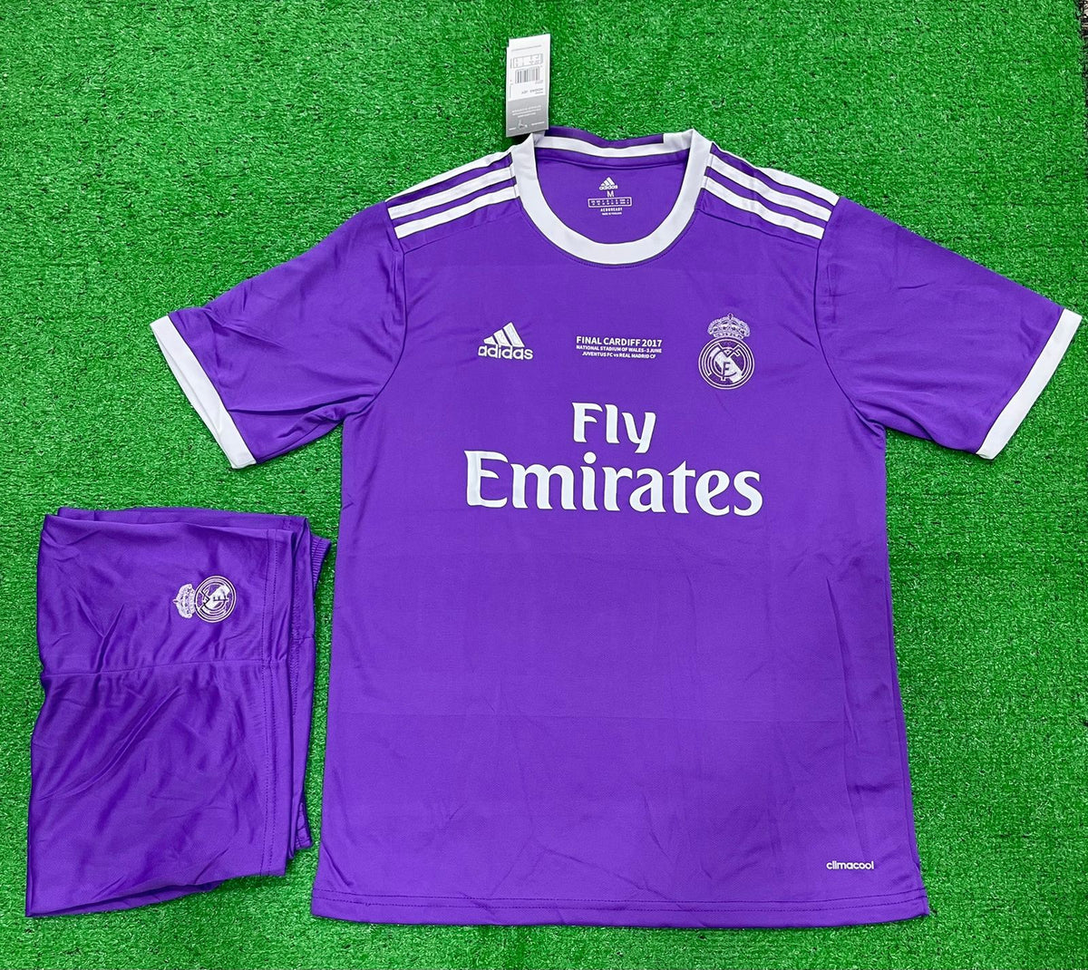 Retro Real Madrid Away Jersey & Shorts 2016/17
