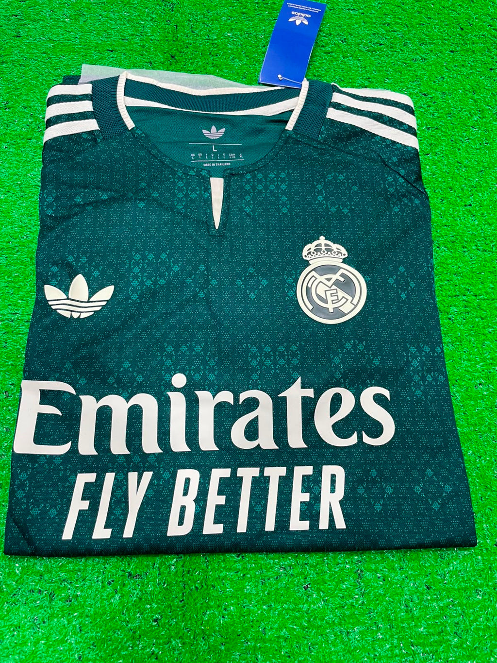 R Madrid Away Jersey 2026/27 [Player's Quality]
