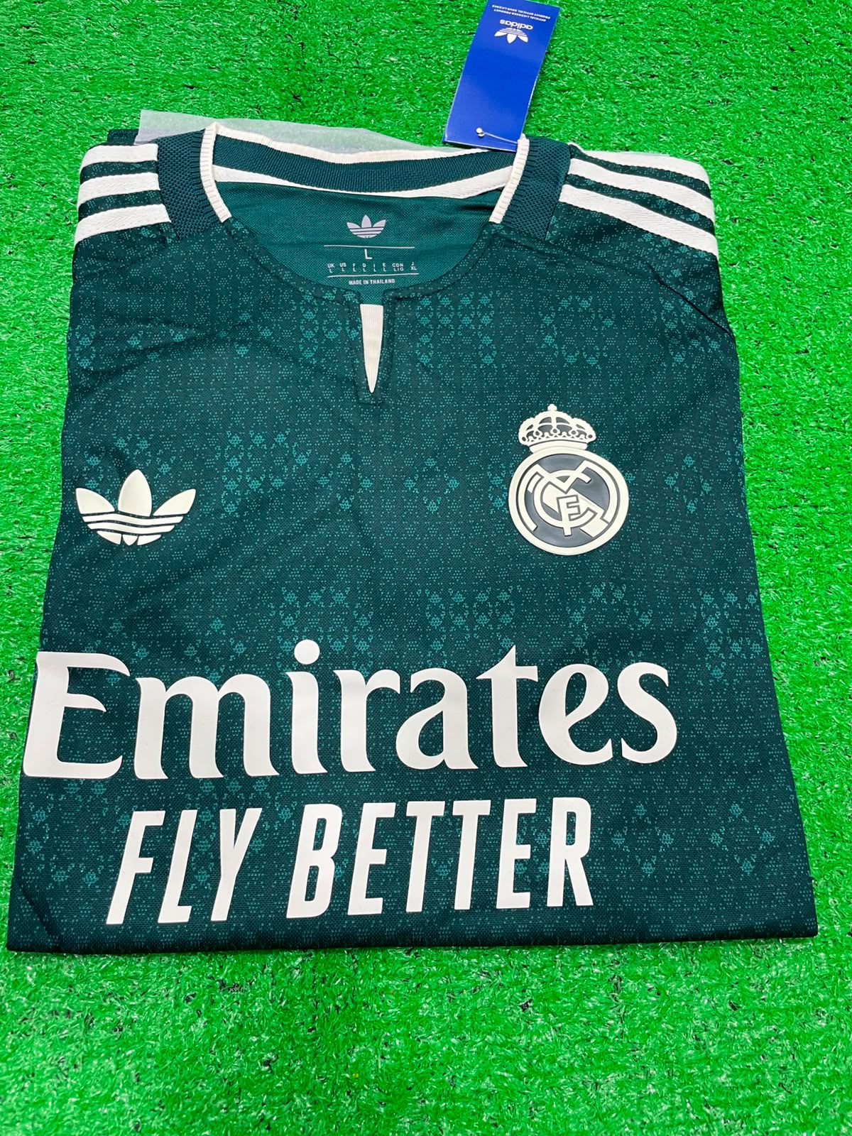 R Madrid Away Jersey 2026/27 [Player's Quality]
