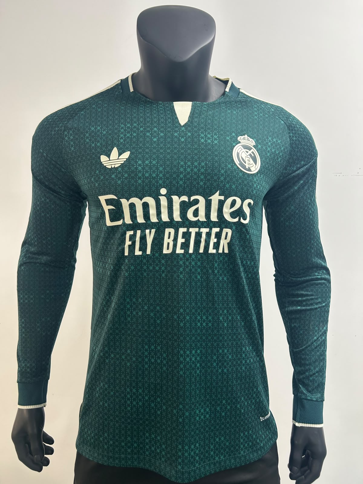 R Madrid Away Full Sleeve Jersey 2026/27 [Player's Quality]