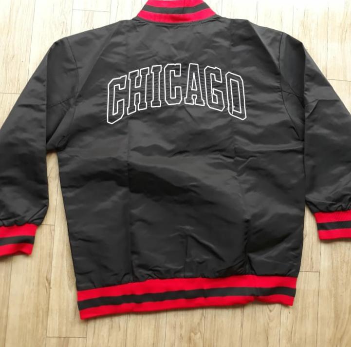 Chicago Bulls Black/Red Windbreaker Basketball Jacket