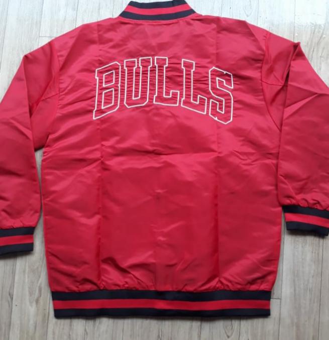 Chicago Bulls Red/Black Windbreaker Basketball Jacket